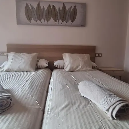 Piso Zona Hospital 6 Personas Apartman *