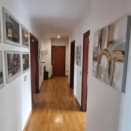 Apartamento Piso Zona Hospital 6 Personas Oviedo